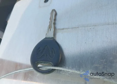 2005 Dodge Dakota из США, поврежденный, VIN 1D7HE28K05S242780